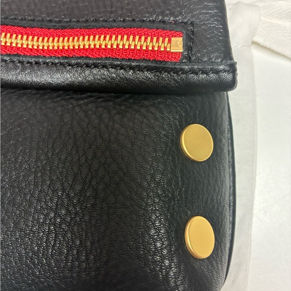 Hammitt VIP Medium Black/Brushed Gold Red Zip - Picture 9 of 14